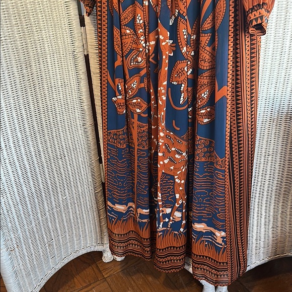 Elegant Orange and Blue Patterned Dress - Picture 3 of 6